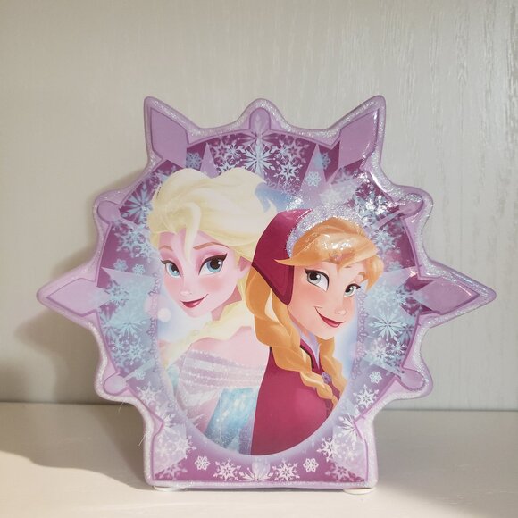 Disney Frozen Elsa, Anna and Olaf Ceramic Coin Bank - Picture 1 of 7